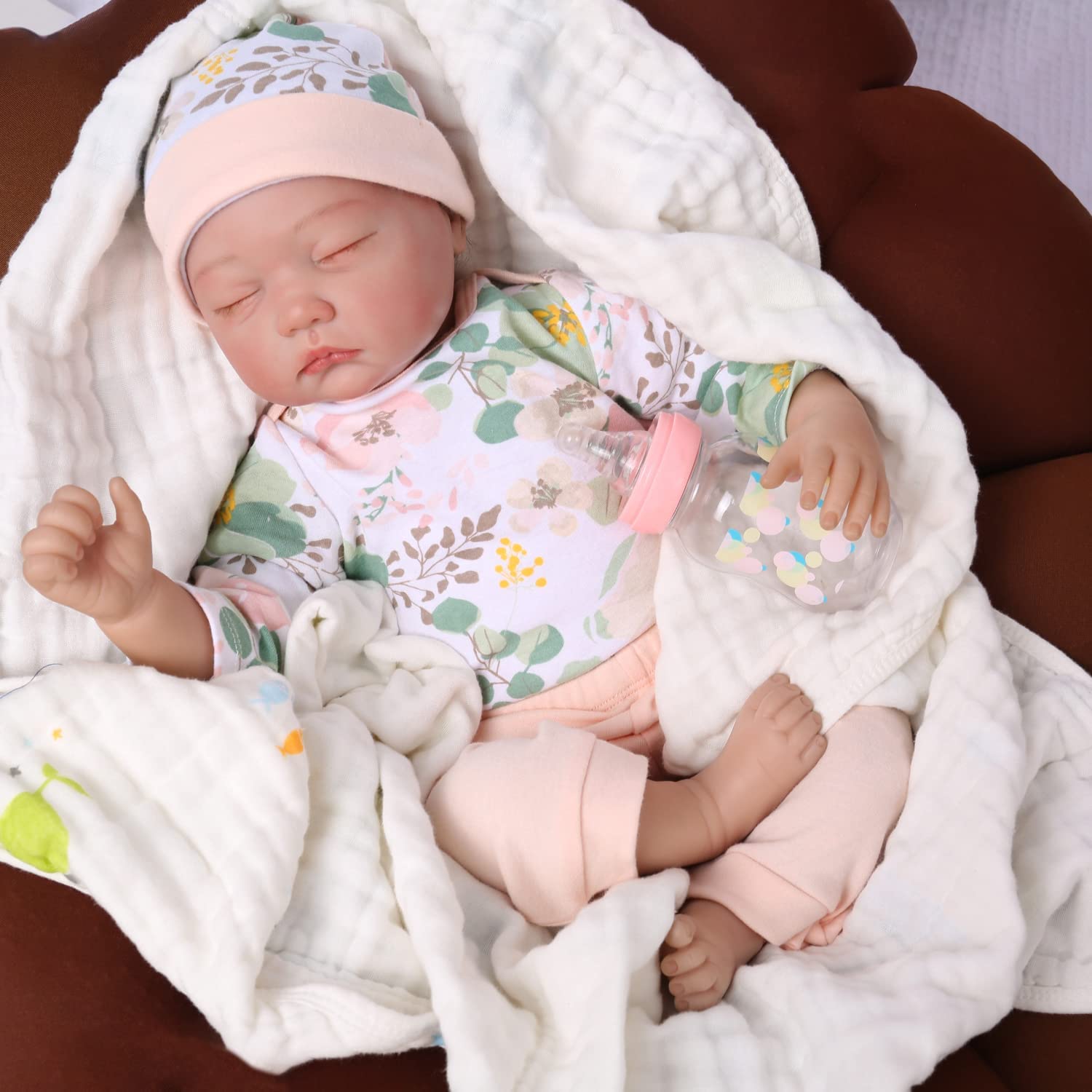 Kaydora Bebé recién nacido dormido