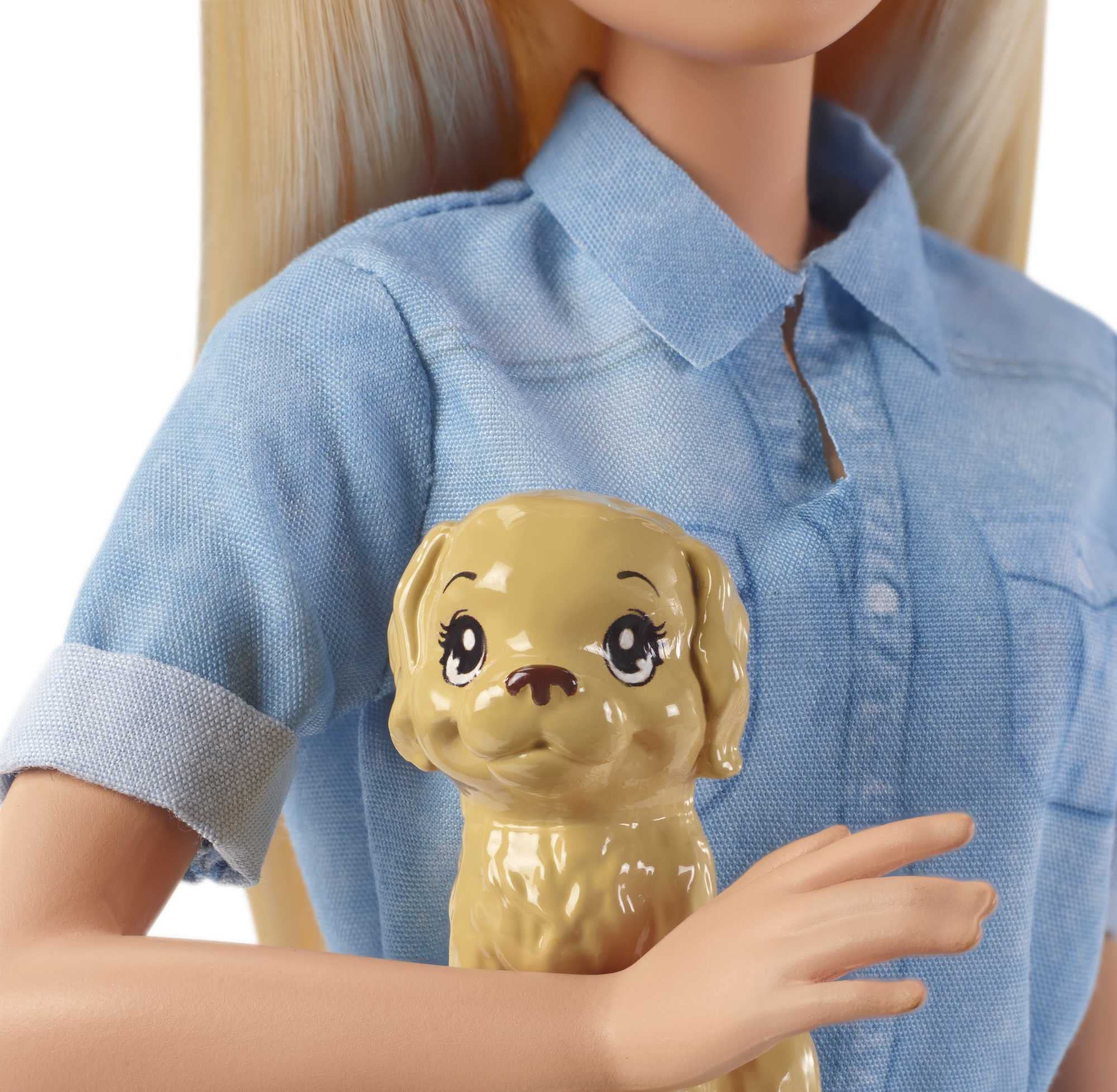 Barbie Juego de muñeca y viaje con cachorro, equipaje y más de 10 accesorios